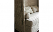 Двухместный тканевый диван Avanti с высокой спинкой