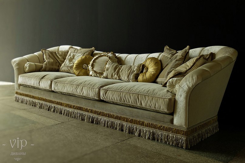 Красивый элитный диван