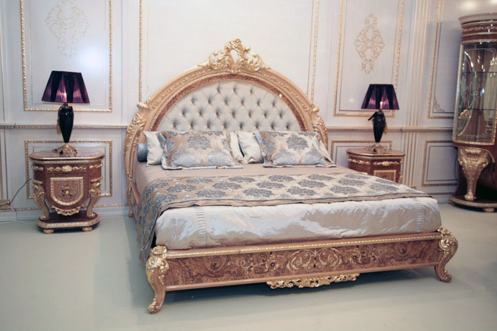 Кровать из Италии на заказ