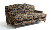 Двухместный тканевый диван NAPOLEON 1 Classic LUX
