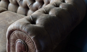 Трехместный кожаный диван CHESTER Classic