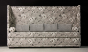 Трехместный тканевый диван Avanti с высокой спинкой