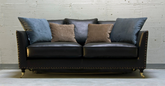 Двухместный кожаный диван VICTORY Classic LUX